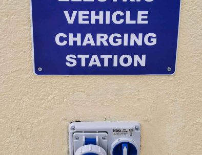Asfodeli charging electric cars